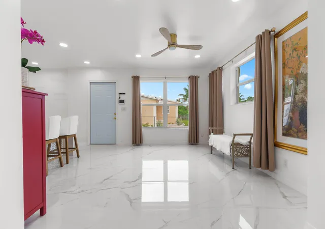 Homes for sale in Boynton Beach, FL | 201 Ne 28Th Ct, Boynton Beach, FL 33435 | MLS# B26031692