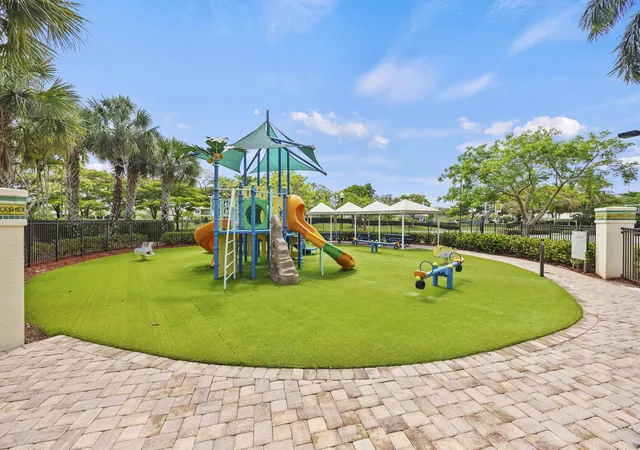 Homes for sale in West Palm Beach, FL | 2101 Belcara Ct, West Palm Beach, FL 33411 | MLS# B26031732