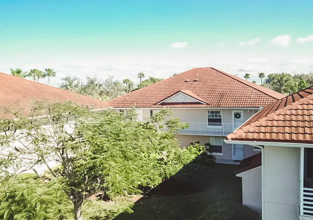 Homes for sale in Vero Beach, FL | 300 Grand Royale Cir #204, Vero Beach, FL 32962 | MLS# B26031730