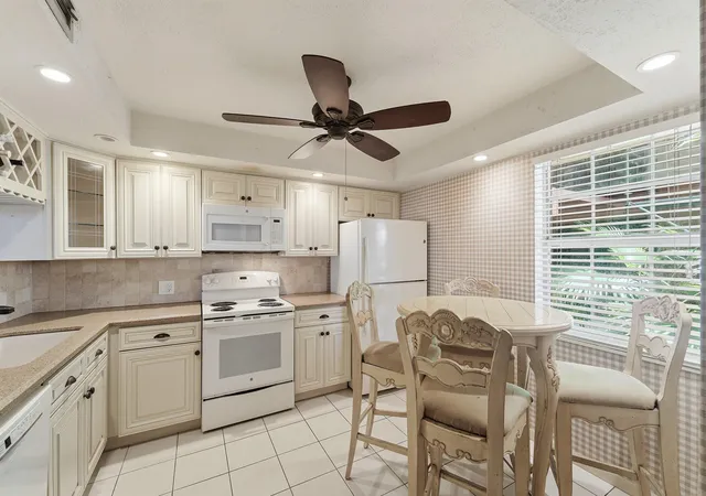 Homes for sale in Fort Lauderdale, FL | 640 Tennis Clb Dr, Fort Lauderdale, FL 33311