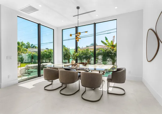 3rd image of 435 Ne 15Th Ter, Boca Raton, FL 33432 | MLS# B26031741