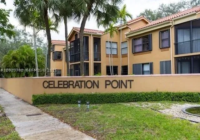 Homes for sale in Miami Lakes, FL | 15525 N Miami Lakeway N #205-8, Miami Lakes, FL 33014 | MLS# A12023782