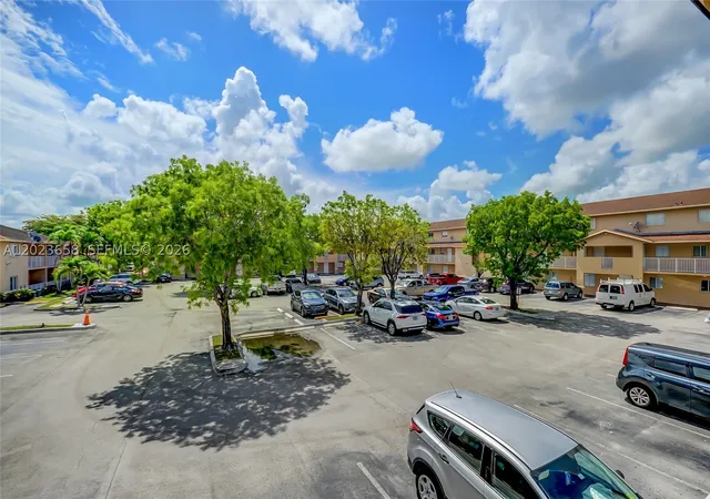 Homes for sale in Hialeah, FL | 3021 W 76th St #C-203, Hialeah, FL 33018 | MLS# A12023658