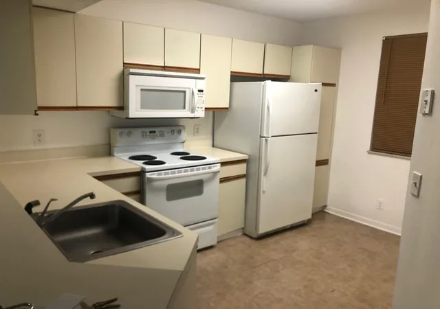 Homes for sale in Coral Springs, FL | 8781 Wiles Rd #201, Coral Springs, FL 33067 | MLS# B26031832
