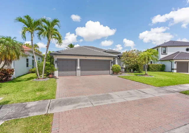 Homes for sale in Coral Springs, FL | 5617 Nw 106th Wy, Coral Springs, FL 33076 | MLS# B26031843