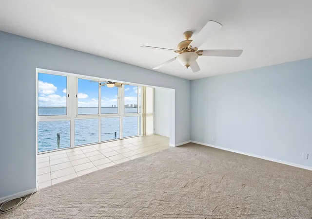 Homes for sale in Riviera Beach, FL | 400 Wilma Cir #206, Riviera Beach, FL 33404 | MLS# B26031871