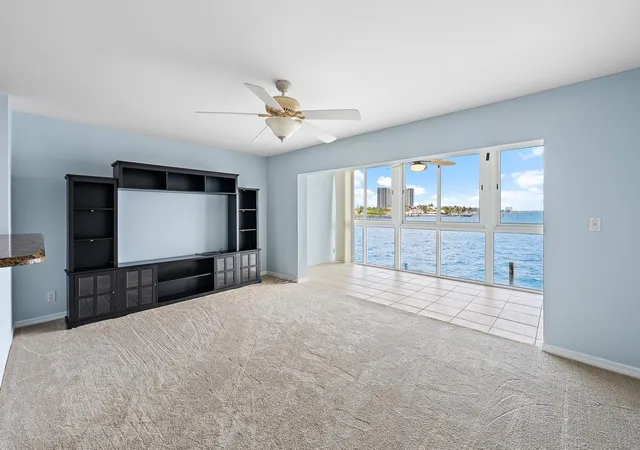 Homes for sale in Riviera Beach, FL | 400 Wilma Cir #206, Riviera Beach, FL 33404 | MLS# B26031871
