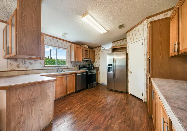 Homes for sale in Homestead, FL | 220 Ne 12Th Ave #44, Homestead, FL 33030 | MLS# B26031958