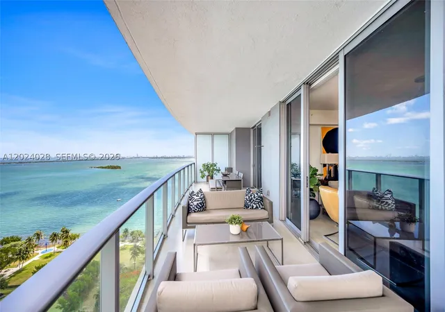 Photo 2 of Condo for sale at 488 Ne 18th St #2011, Miami, FL 33132 | MLS# A12024028 | Listing updated on 2026-08-17