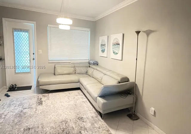 Photo 1 of House for sale at 580 Egret Dr #211, Hallandale Beach, FL 33009 | MLS# A12013610 | Listing updated on 2026-08-21