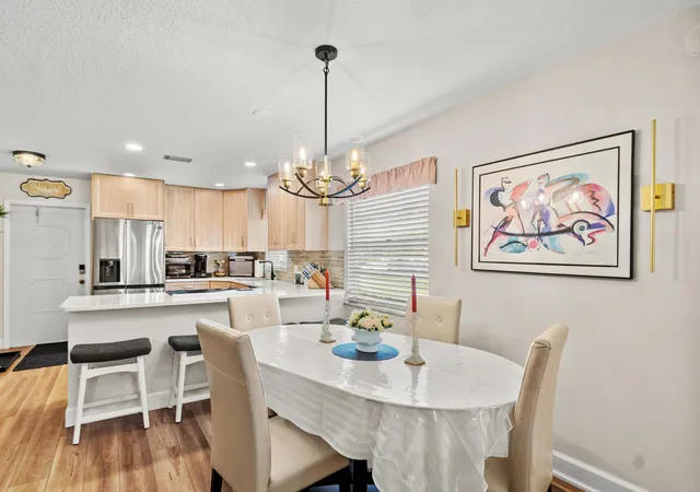 Homes for sale in Vero Beach, FL | 61 Woodland Dr, Vero Beach, FL 32962