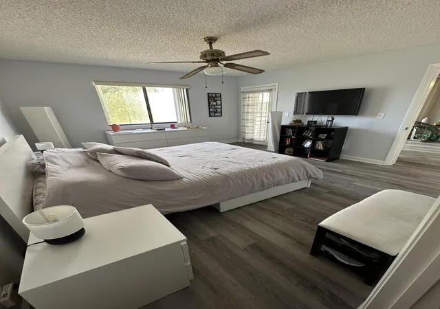 Homes for sale in Lake Worth Beach, FL | 3138 Via Poinciana, Lake Worth Beach, FL 33467
