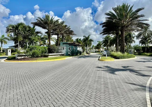 56th image of 7036 Peters Ln, Delray Beach, FL 33446 | MLS# B26032288
