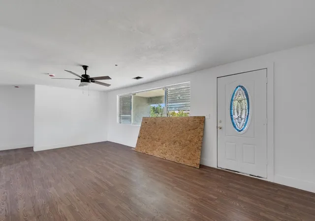 Homes for sale in Vero Beach, FL | 2556 44Th St, Vero Beach, FL 32967 | MLS# B26032314