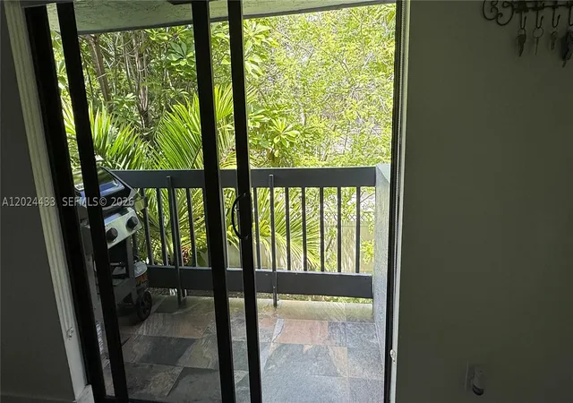 4th image of 13675 Sw 62Nd St #202-3, Miami, FL 33183 | MLS# A12024433
