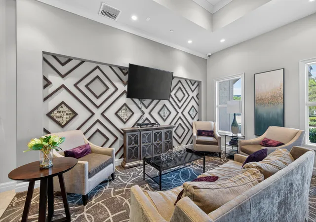 57th image of 4715 Eucalyptus Dr, Hollywood, FL 33021 | MLS# B26032330