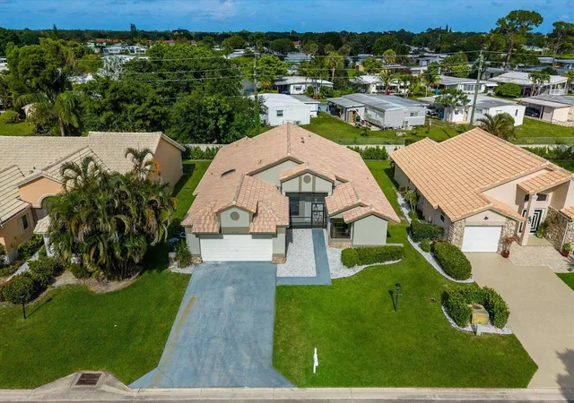 Homes for sale in Boynton Beach, FL | 8910 Boatswain Dr, Boynton Beach, FL 33436 | MLS# B26032336