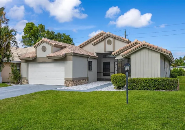 Homes for sale in Boynton Beach, FL | 8910 Boatswain Dr, Boynton Beach, FL 33436 | MLS# B26032336