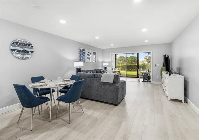 4th image of 9286 Vista Del Lago, Boca Raton, FL 33428 | MLS# B26032338