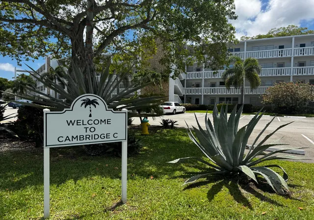 Homes for sale in Deerfield Beach, FL | 3058 Cambridge C #3058, Deerfield Beach, FL 33442 | MLS# B26032365