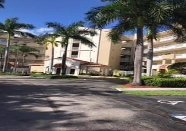 Homes for sale in Doral, FL | 10720 Nw 66th St #412, Doral, FL 33178 | MLS# B26032487