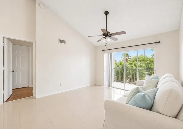 4th image of 2640 S University Dr #309, Davie, FL 33328 | MLS# B26032523
