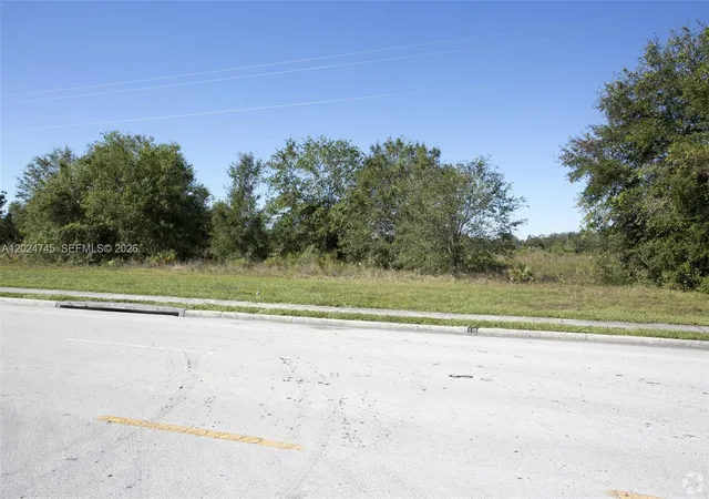 4th image of 1527 N Hwy 17, Unincorporated Dade, FL 34266 | MLS# A12024745