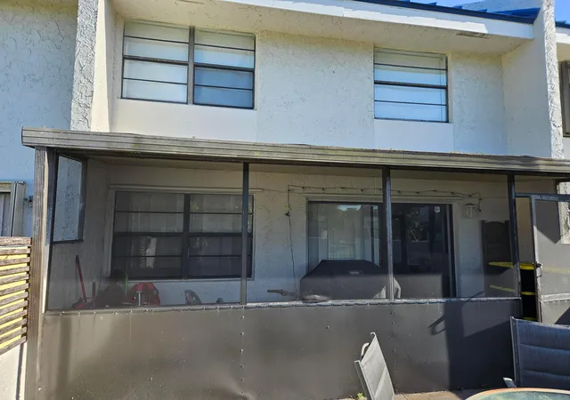 Homes for sale in Hollywood, FL | 2617 N 40th Ave, Hollywood, FL 33021 | MLS# B26032579