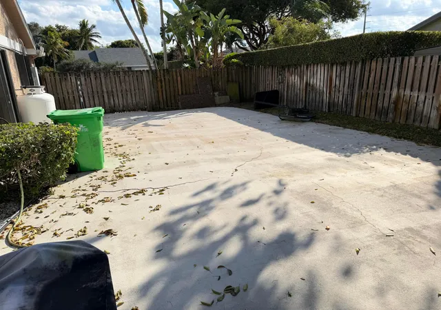 5th image of 15943 W Wind Cir, Sunrise, FL 33326 | MLS# B26032616