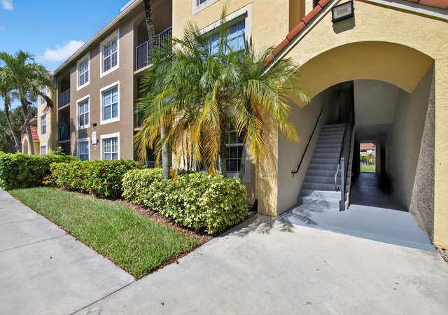 2nd image of 15035 Michelangelo Blvd #105, Delray Beach, FL 33446 | MLS# B26032829
