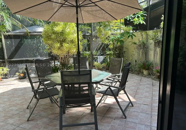 2nd image of 3689 Estepona Ave, Doral, FL 33178