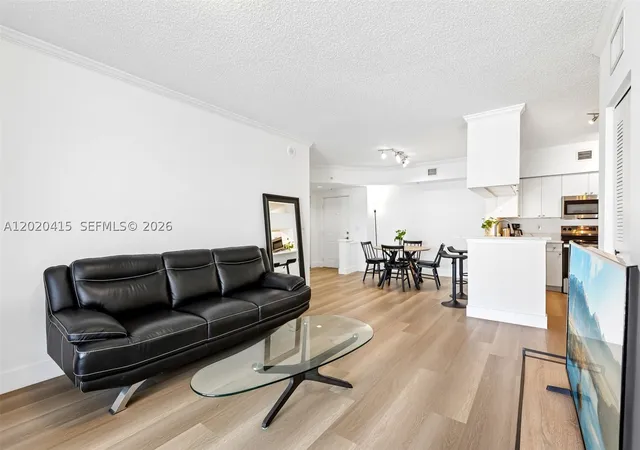 Photo 2 of Condo for sale at 17150 N Bay Rd #2808, Sunny Isles Beach, FL 33160 | MLS# A12020415 | Listing updated on 2026-10-08