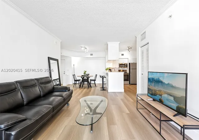 Photo 3 of Condo for sale at 17150 N Bay Rd #2808, Sunny Isles Beach, FL 33160 | MLS# A12020415 | Listing updated on 2026-10-08