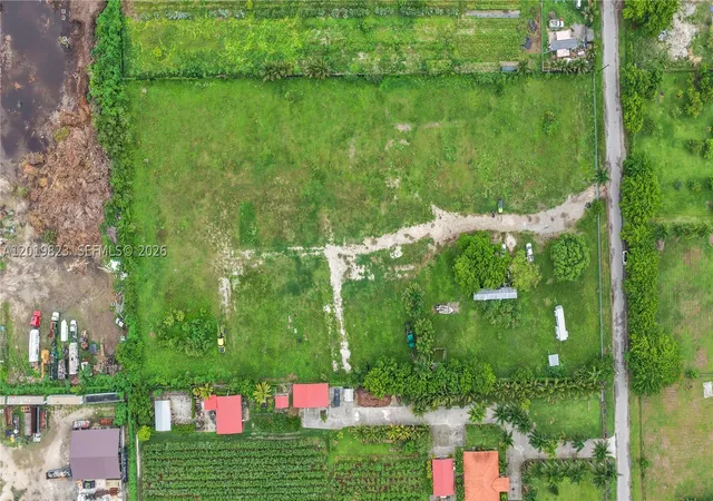 2nd image of (Undisclosed), Unincorporated Dade, FL 33196 | MLS# A12019823