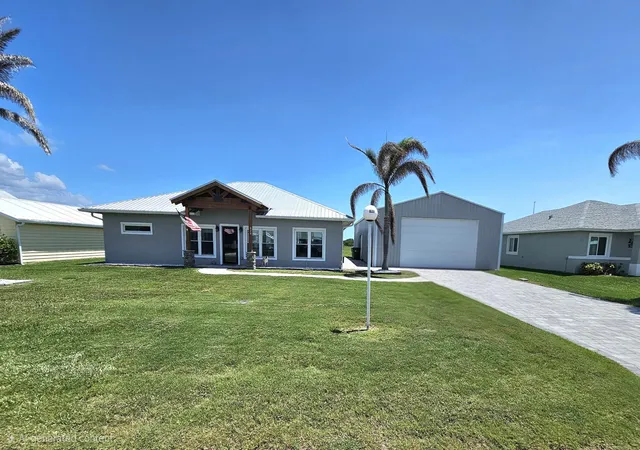 1st image of 926 Sw 44th Blvd, Okeechobee, FL 34974 | MLS# B26032850