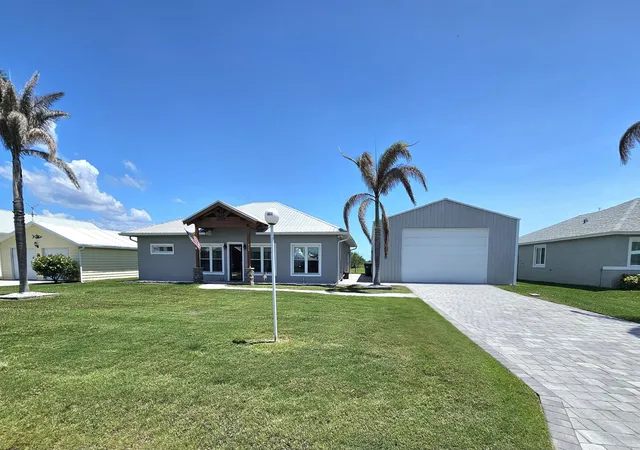 4th image of 926 Sw 44Th Blvd, Okeechobee, FL 34974 | MLS# B26032850
