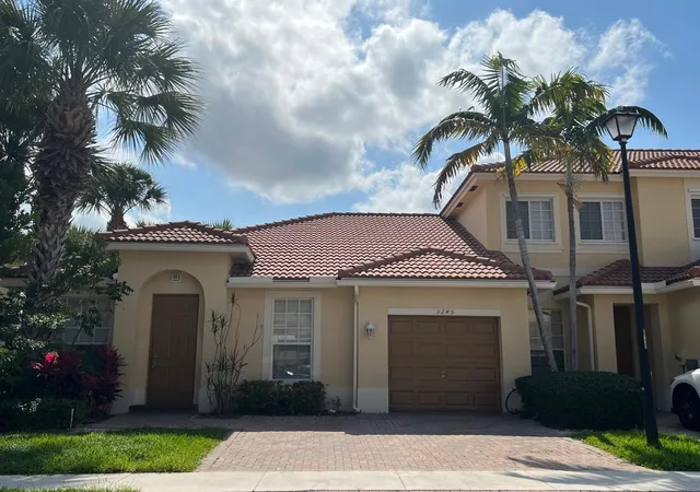 2nd image of 3245 Nw 31st Ter, Oakland Park, FL 33309 | MLS# B26032881