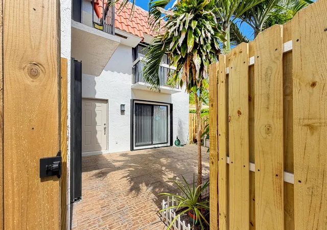 Homes for sale in Boca Raton, FL | 1251 S Federal Hwy #114, Boca Raton, FL 33432 | MLS# B26032879