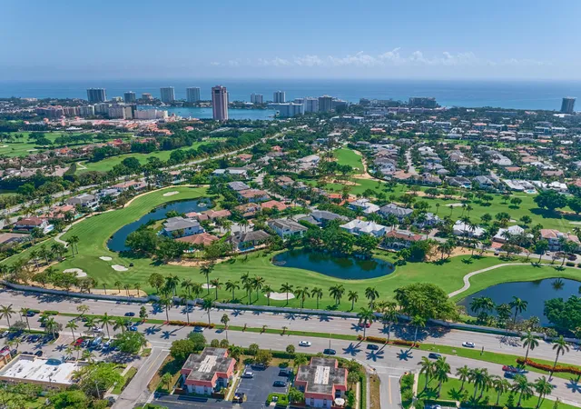 Homes for sale in Boca Raton, FL | 1251 S Federal Highway, Boca Raton, FL 33432 | Houzeo