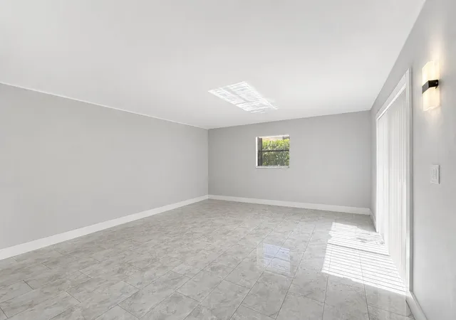 Homes for sale in Boca Raton, FL | 1251 S Federal Hwy #114, Boca Raton, FL 33432 | MLS# B26032879