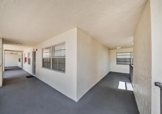 3rd image of 3099 Nw 48Th Ave, Lauderdale Lakes, FL 33313