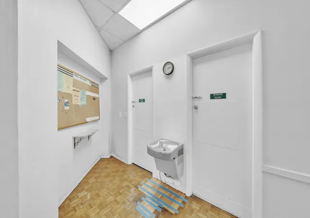 2nd image of 3099 Nw 48Th Ave, Lauderdale Lakes, FL 33313