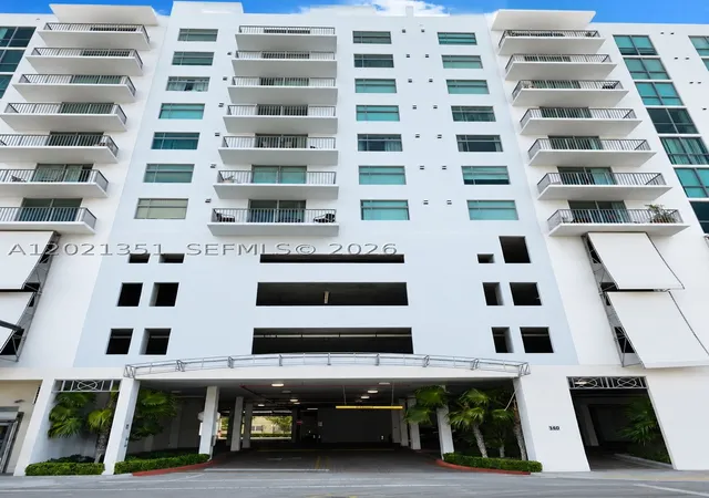Homes for sale in Hollywood, FL | 140 S Dixie Hwy #510, Hollywood, FL 33020 | MLS# A12021351