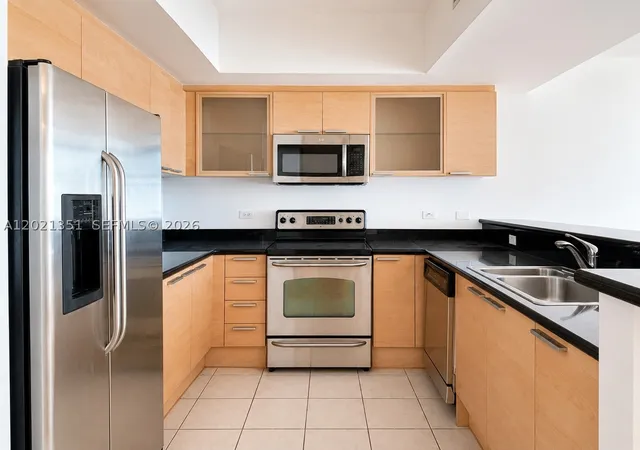 5th image of 140 S Dixie Hwy #510, Hollywood, FL 33020 | MLS# A12021351