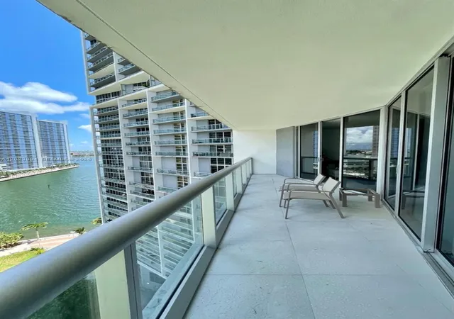 Homes for sale in Miami, FL | 475 Brickell Avenue #1614, Miami, FL 33131 | MLS# A12023884