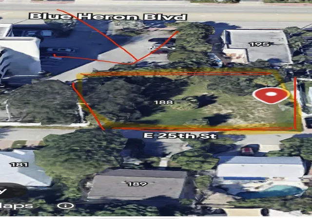 2nd image of 188 E 25th St, Riviera Beach, FL 33404 | MLS# B26032959