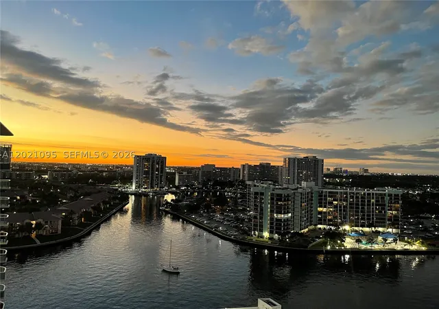 2nd image of 3800 S Ocean Dr #1725, Hollywood, FL 33019 | MLS# A12021095