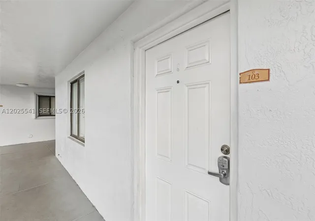 Homes for sale in Hialeah, FL | 6041 W 24th Ave #B-103, Hialeah, FL 33016 | MLS# A12025541