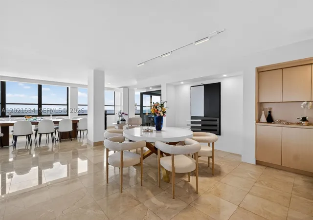 Photo 3 of Condo for sale at 2 E Grove Isle Dr #B801-802, Miami, FL 33133 | MLS# A12021534 | Listing updated on 2026-10-08
