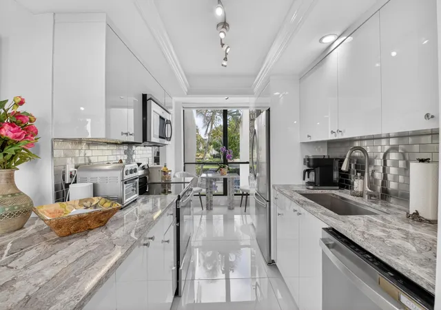 4th image of 804 Bridgewood Pl, Boca Raton, FL 33434 | MLS# B26033233